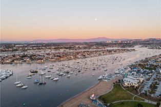 Condominium, 270 Cagney ln, Newport Beach, CA 92663 - 31