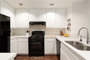 Condominium, 270 Cagney ln, Newport Beach, CA 92663 - 6