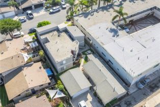 Residential Income, 1015 Georgia st, Huntington Beach, CA 92648 - 5