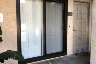 Condominium, 20962 Sandbar ln, Huntington Beach, CA 92648 - 2