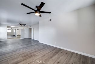 Single Family Residence, 17152 Englewood cir, Huntington Beach, CA 92647 - 10