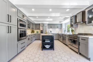 Single Family Residence, 19365 Woodlands dr, Huntington Beach, CA 92648 - 19