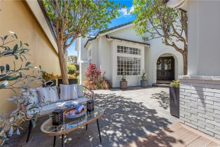 Single Family Residence, 19365 Woodlands dr, Huntington Beach, CA 92648 - 3