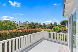 Single Family Residence, 19365 Woodlands dr, Huntington Beach, CA 92648 - 37