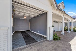 Single Family Residence, 19365 Woodlands dr, Huntington Beach, CA 92648 - 46