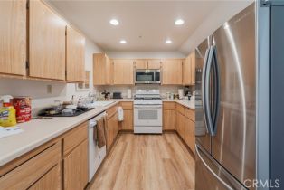 Condominium, 409 Utica ave, Huntington Beach, CA 92648 - 14