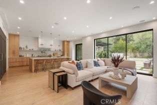 Single Family Residence, 10 Seabluff, Newport Beach, CA 92660 - 14