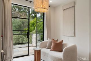 Single Family Residence, 10 Seabluff, Newport Beach, CA 92660 - 22