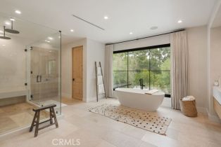 Single Family Residence, 10 Seabluff, Newport Beach, CA 92660 - 24