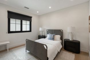 Single Family Residence, 10 Seabluff, Newport Beach, CA 92660 - 30