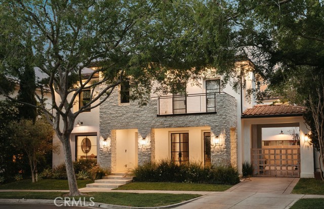 Single Family Residence, 10 Seabluff, Newport Beach, CA 92660 - 1