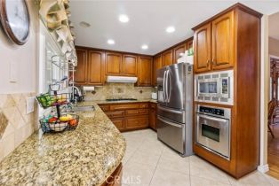 Single Family Residence, 21041 Shaw ln, Huntington Beach, CA 92646 - 38