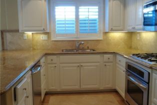 Single Family Residence, 211 7th st, Huntington Beach, CA 92648 - 8