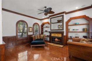 Single Family Residence, 6 Boardwalk, Newport Beach, CA 92660 - 10