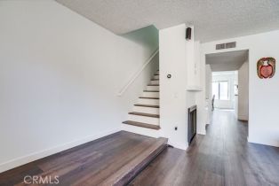 Townhouse, 22038 Vanowen st, Woodland Hills, CA 91303 - 10