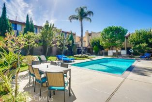 Townhouse, 22038 Vanowen st, Woodland Hills, CA 91303 - 23
