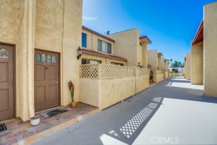 Townhouse, 22038 Vanowen st, Woodland Hills, CA 91303 - 3