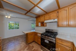 Single Family Residence, 1717 Columbia st, Long Beach, CA 90810 - 10