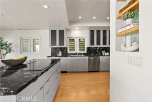 Single Family Residence, 1554 Oceanfront, Newport Beach, CA 92661 - 11