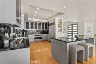 Single Family Residence, 1554 Oceanfront, Newport Beach, CA 92661 - 12