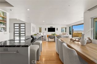 Single Family Residence, 1554 Oceanfront, Newport Beach, CA 92661 - 14