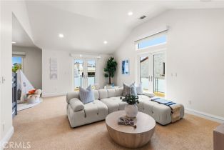 Single Family Residence, 1554 Oceanfront, Newport Beach, CA 92661 - 37