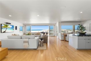 Single Family Residence, 1554 Oceanfront, Newport Beach, CA 92661 - 4