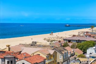 Single Family Residence, 1554 Oceanfront, Newport Beach, CA 92661 - 56