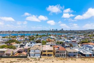 Single Family Residence, 1554 Oceanfront, Newport Beach, CA 92661 - 57