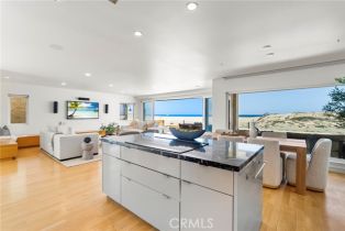 Single Family Residence, 1554 Oceanfront, Newport Beach, CA 92661 - 7