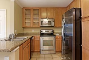 Condominium, 1035 La Terraza cir, Corona, CA 92879 - 17