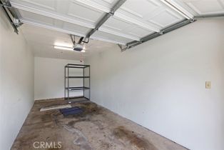 Condominium, 1035 La Terraza cir, Corona, CA 92879 - 32