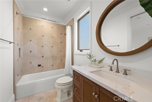 Single Family Residence, 530 Kings rd, Newport Beach, CA 92663 - 39