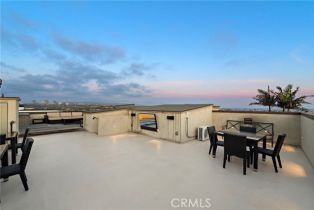 Single Family Residence, 530 Kings rd, Newport Beach, CA 92663 - 56