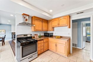 Single Family Residence, 205 Coronado dr, Corona, CA 92879 - 11