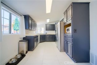 Residential Income, 308 13th st, Seal Beach, CA 90740 - 17