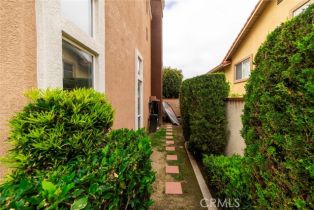 Single Family Residence, 20325 Via Almeria, Yorba Linda, CA 92887 - 39