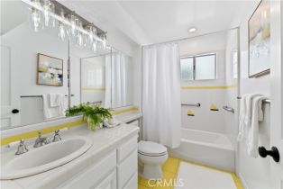 Single Family Residence, 214 Sapphire ave, Newport Beach, CA 92662 - 19