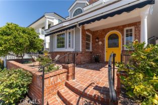 Single Family Residence, 214 Sapphire ave, Newport Beach, CA 92662 - 2