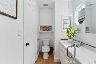 Single Family Residence, 214 Sapphire ave, Newport Beach, CA 92662 - 5