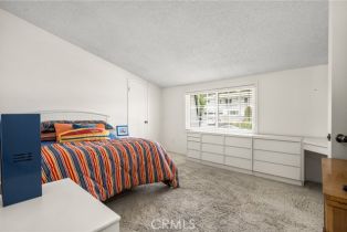 Single Family Residence, 6040 Pat ave, Woodland Hills, CA 91367 - 53