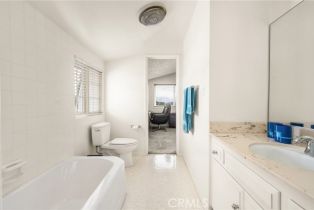 Single Family Residence, 6040 Pat ave, Woodland Hills, CA 91367 - 55