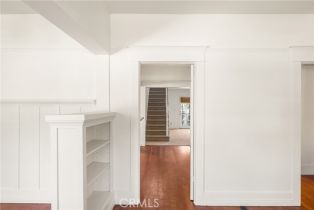 Single Family Residence, 528 Palmyra ave, Orange, CA 92866 - 12