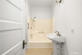 Single Family Residence, 528 Palmyra ave, Orange, CA 92866 - 25