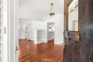 Single Family Residence, 528 Palmyra ave, Orange, CA 92866 - 7