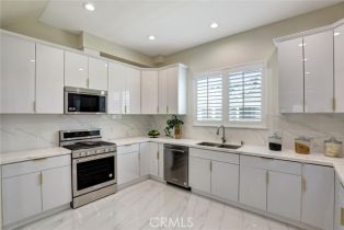 Single Family Residence, 19002 Delaware st, Huntington Beach, CA 92648 - 14