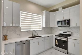 Single Family Residence, 19002 Delaware st, Huntington Beach, CA 92648 - 43