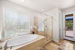 Single Family Residence, 18976 Rockinghorse ln, Huntington Beach, CA 92648 - 41