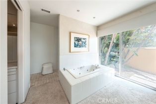 Single Family Residence, 10272 Overhill drive, North Tustin, CA 92705 - 19