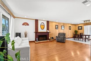 Single Family Residence, 22582 Catania, Laguna Hills, CA 92653 - 4